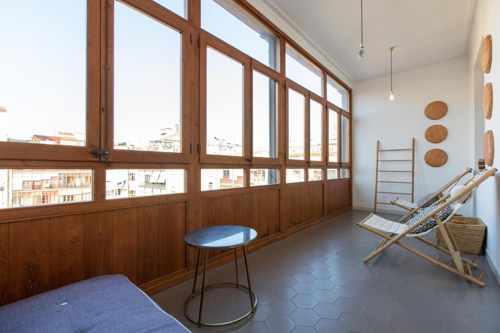 Apartamento Eg42b - Modernista En El Centro De *